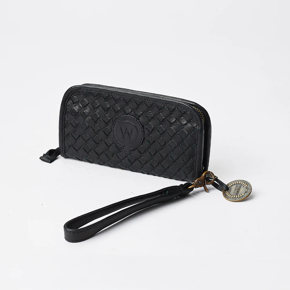 La Saint-Michel Wallet - Image 15