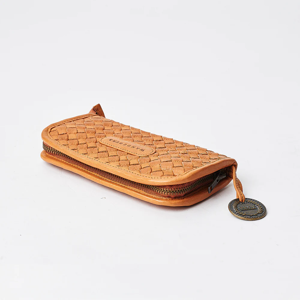 La Saint-Michel Wallet - Image 24