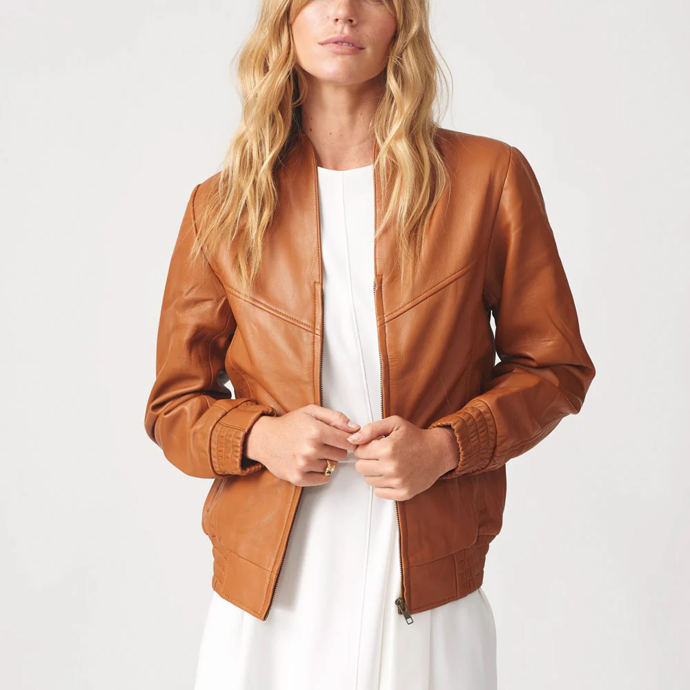 The Berlin Collarless - Women's - Image 13