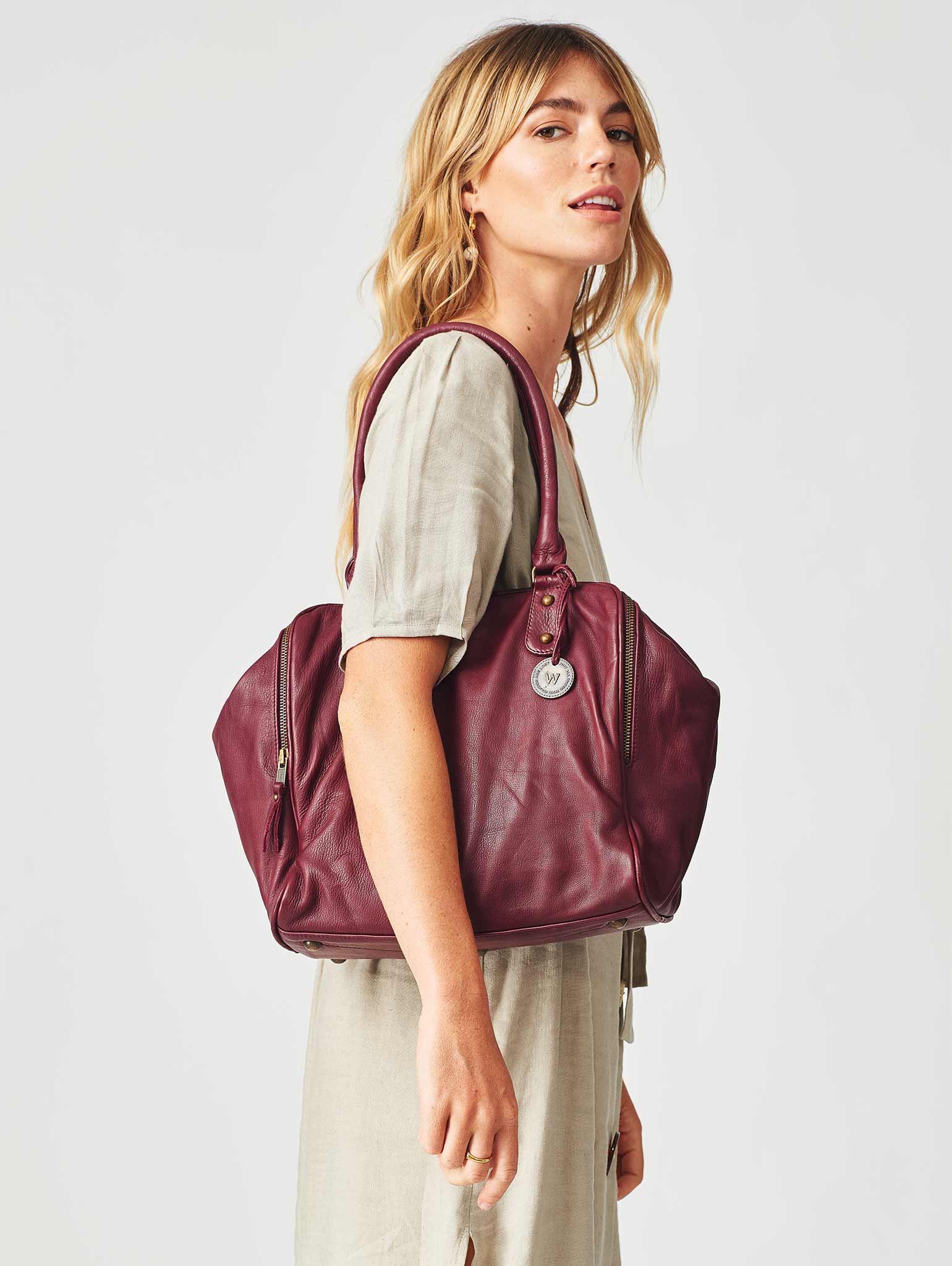 The Bordeaux Handbag [Second] - Image 32
