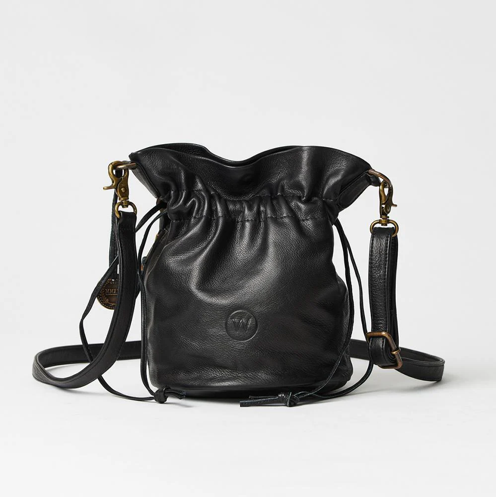 The Bronte bucket crossbody - Image 8