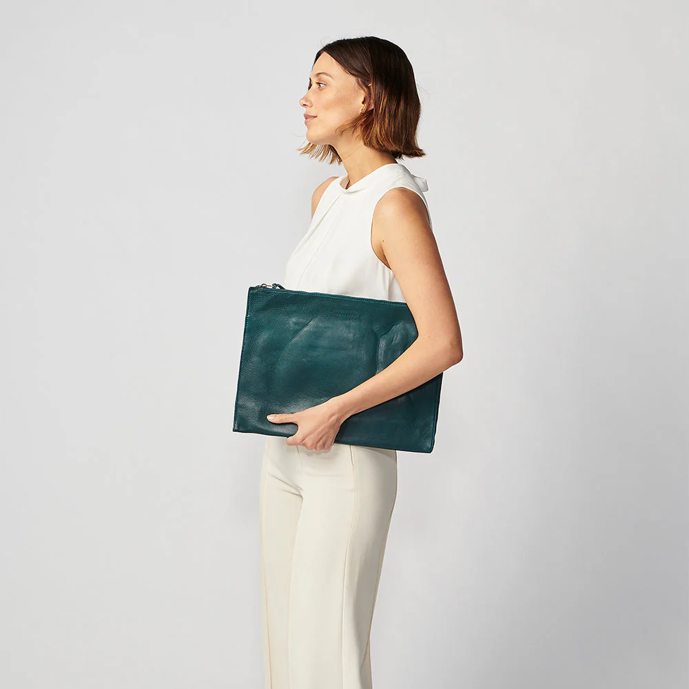 The Cambridge 16" - Image 11