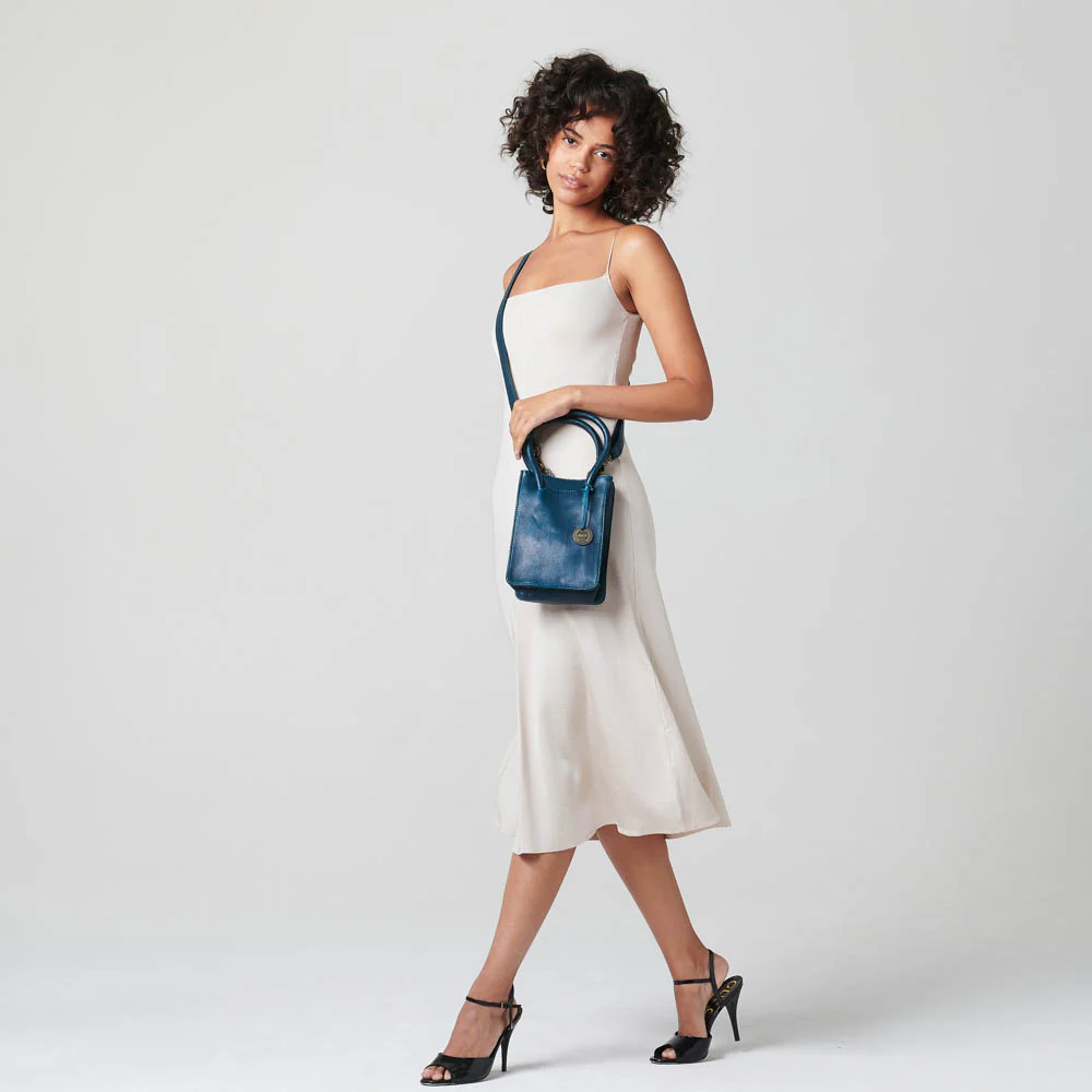 The Düsseldorf Crossbody - Image 18