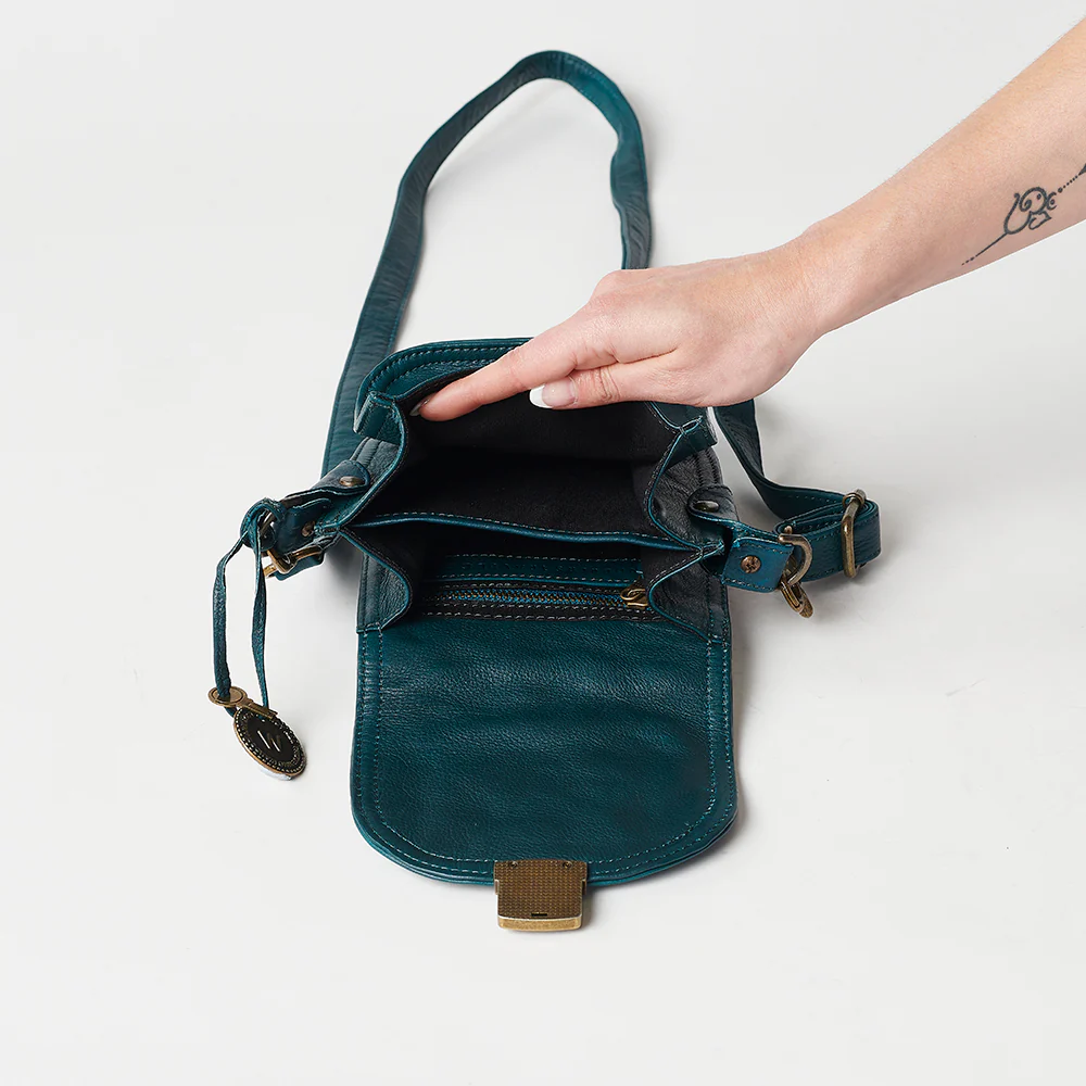The Glastonbury Crossbody - Image 20