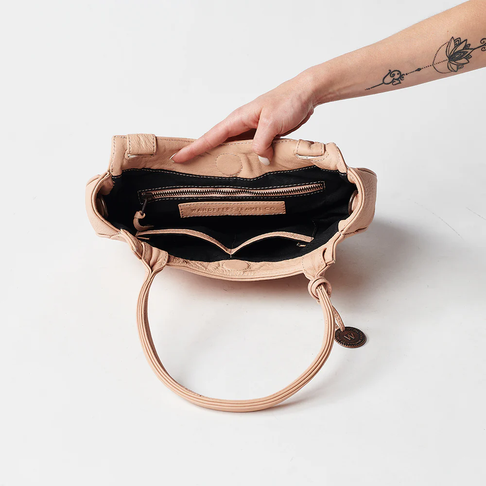 The Hamptons Handbag - Image 36