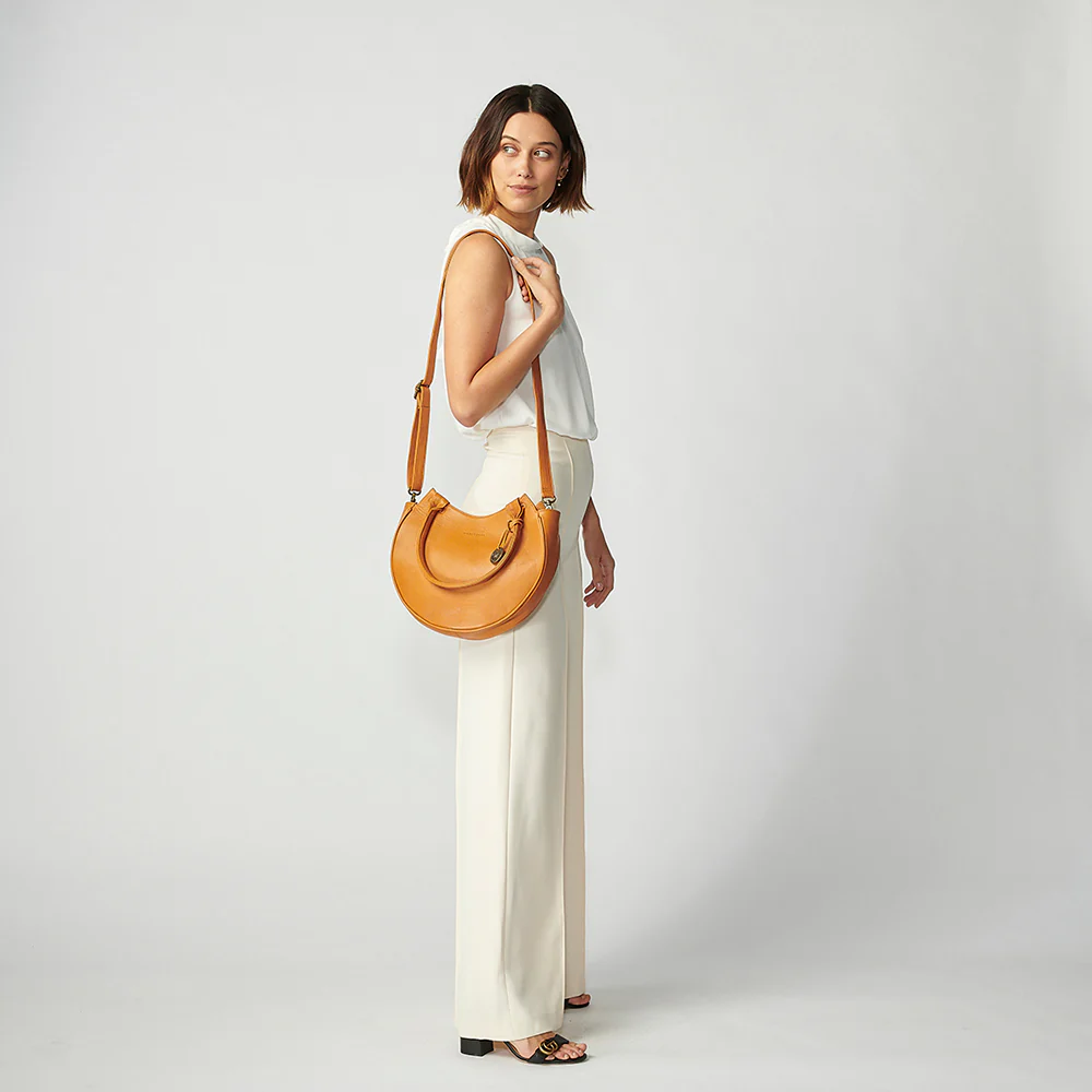The Hamptons Handbag - Image 72