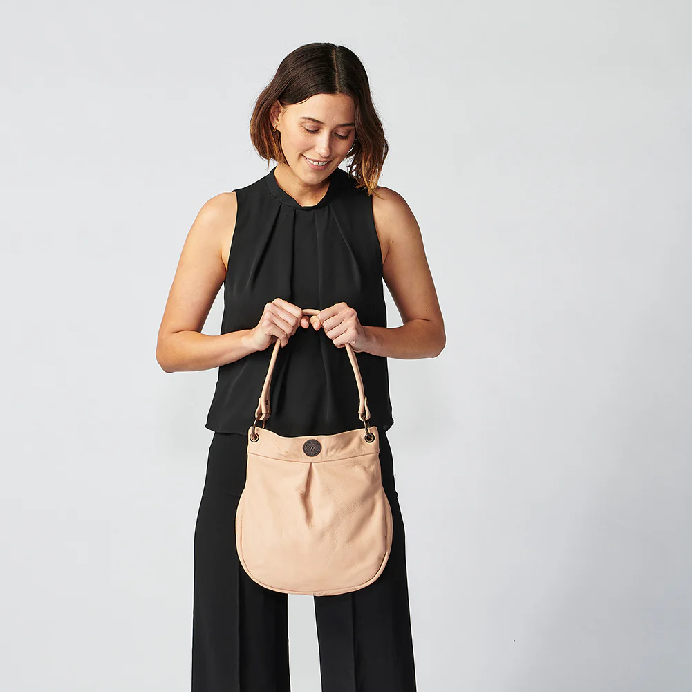 The Lyon Handbag - Image 61