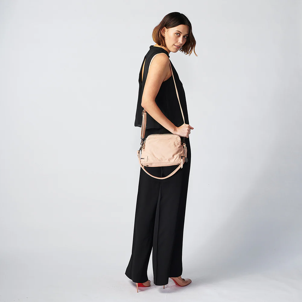 The Manhattan Crossbody - Image 51