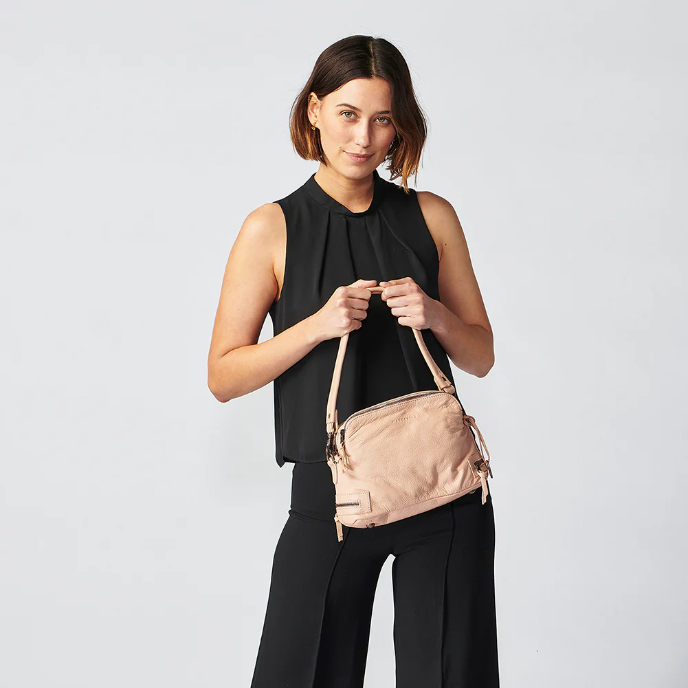 The Manhattan Crossbody - Image 55