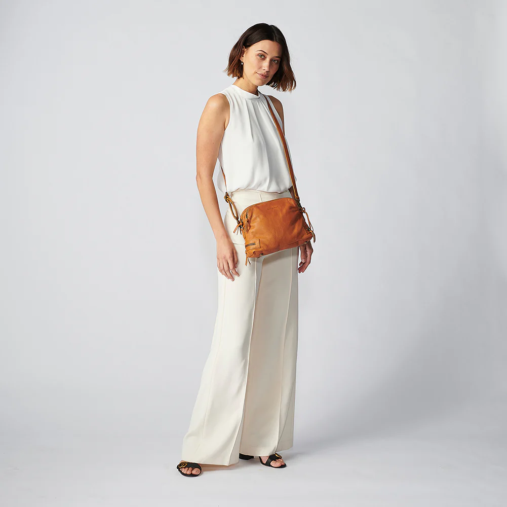 The Manhattan Crossbody - Image 95