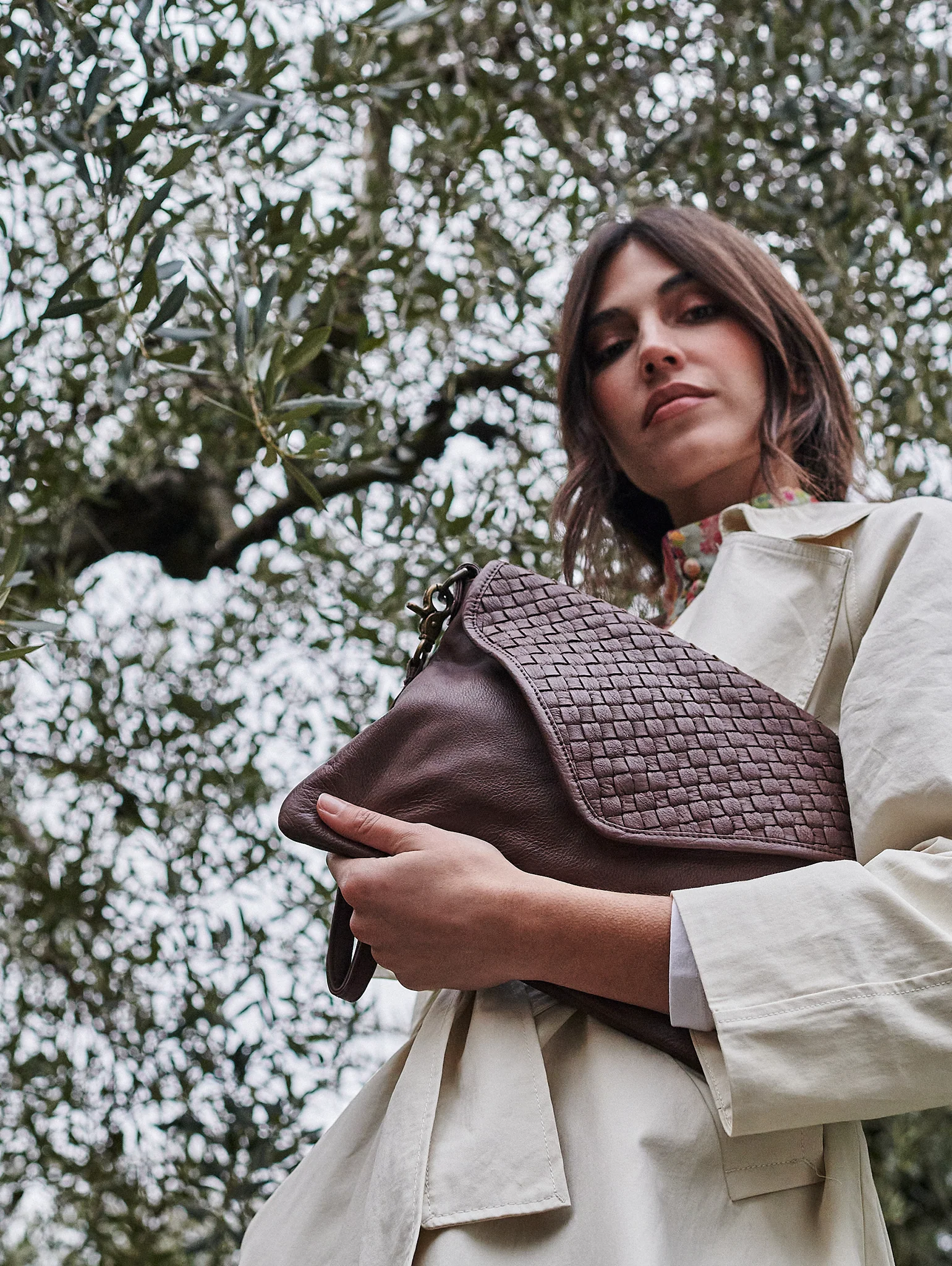 The Marseille Woven Crossbody Clutch [SECOND] - Image 176