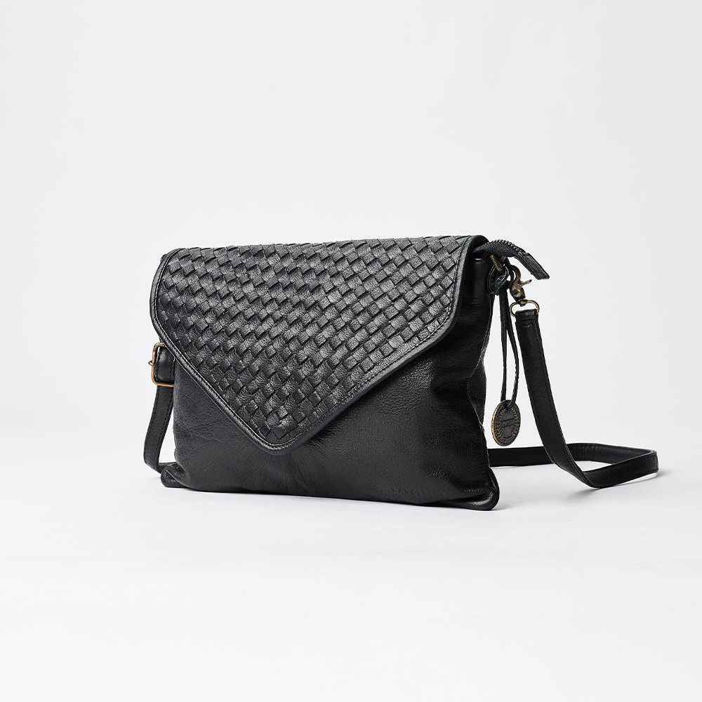 The Marseille Woven Crossbody Clutch [SECOND] - Image 31