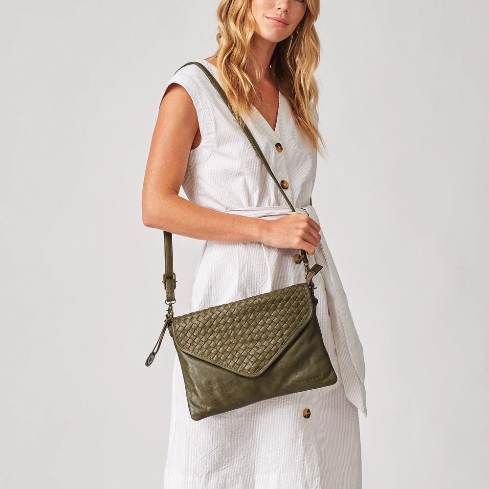 The Marseille Woven Crossbody Clutch [SECOND] - Image 60