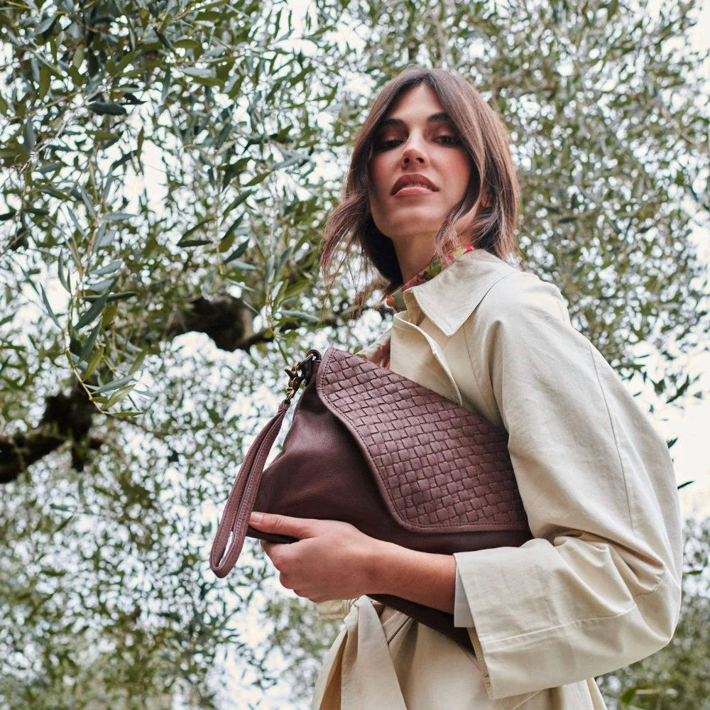 The Marseille Woven Crossbody Clutch [SECOND] - Image 76