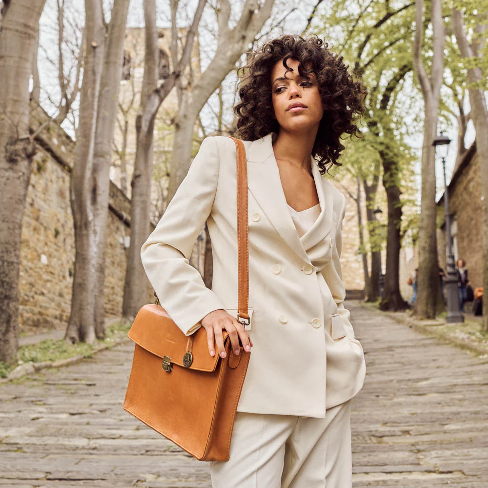 The Pisa Briefcase 16" - Image 13