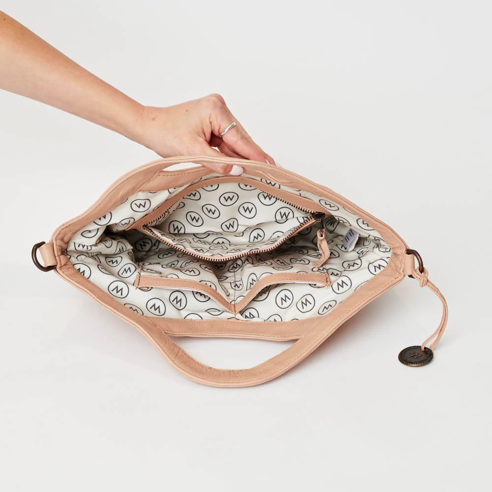 The Sanasana Handbag - Image 38