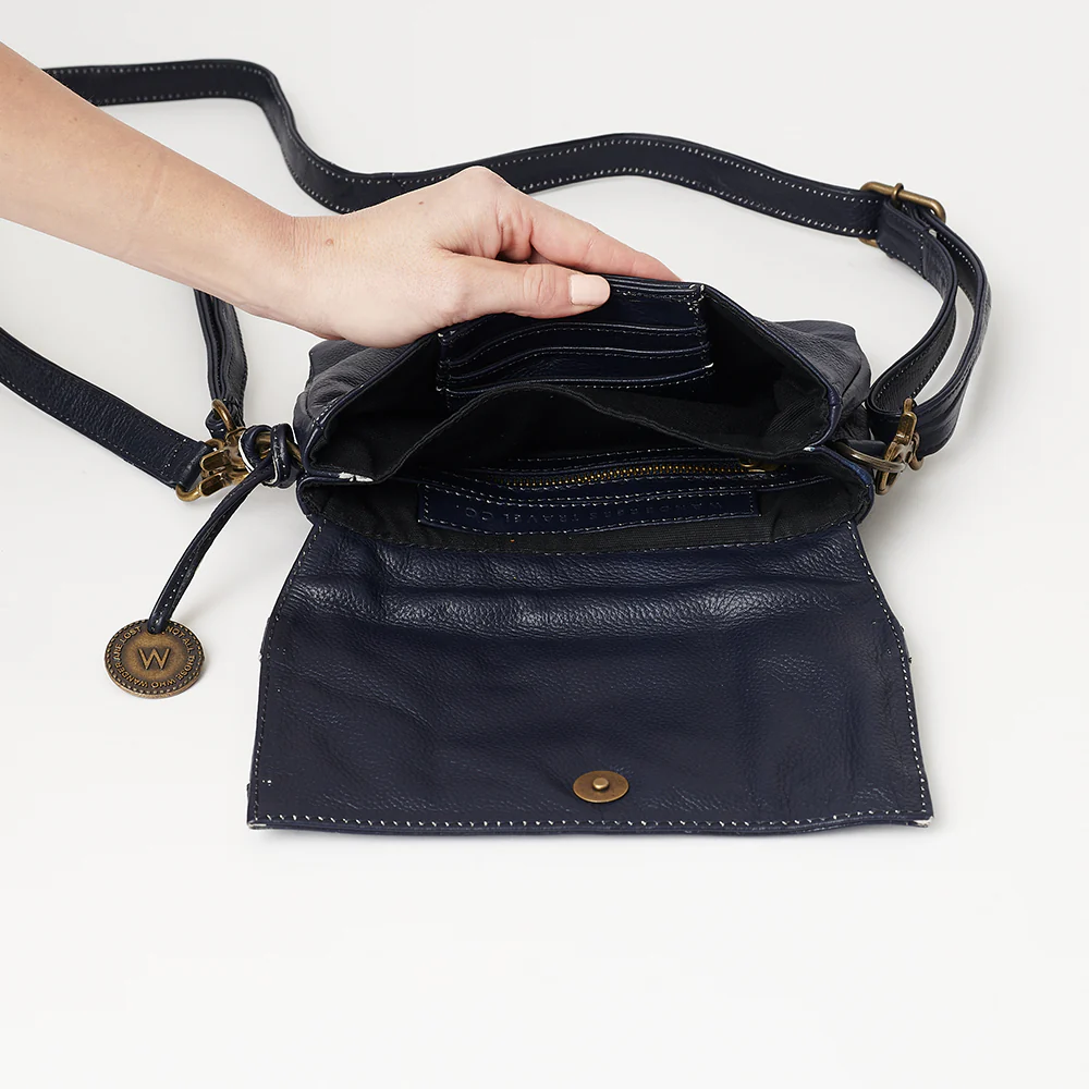 The Siena crossbody clutch - Image 136