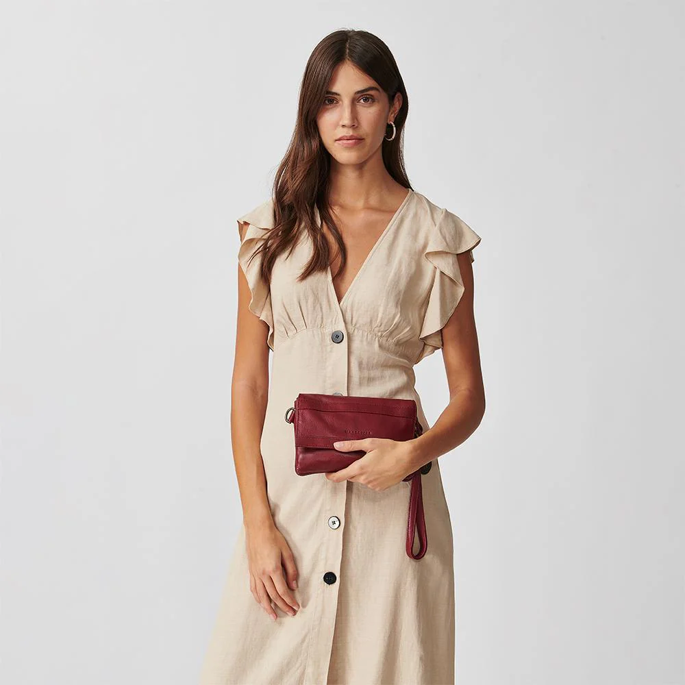 The Siena crossbody clutch - Image 43