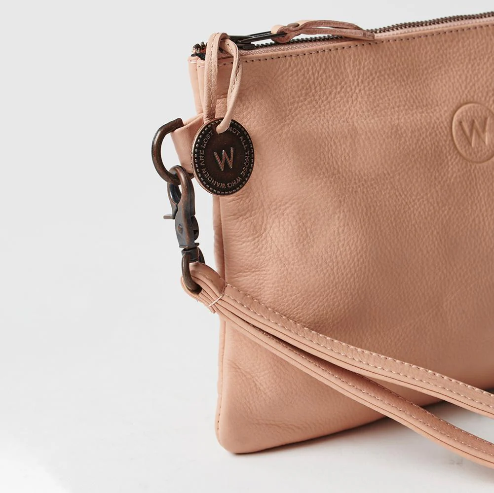 The Saint-Raphael travel clutch - Image 19