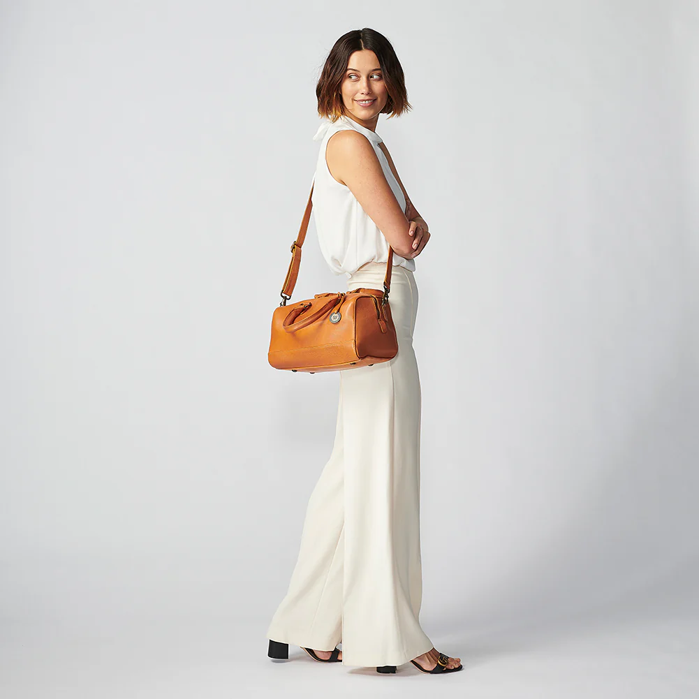 The Turin Handbag - Image 37