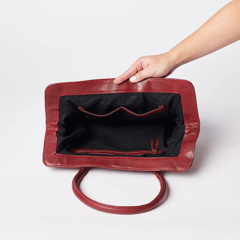 The Vilnius Handbag - Image 43