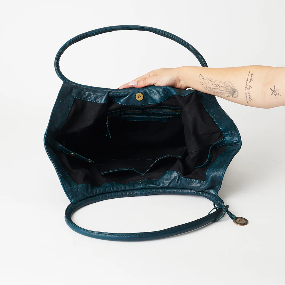 Valeria Grande - Image 12
