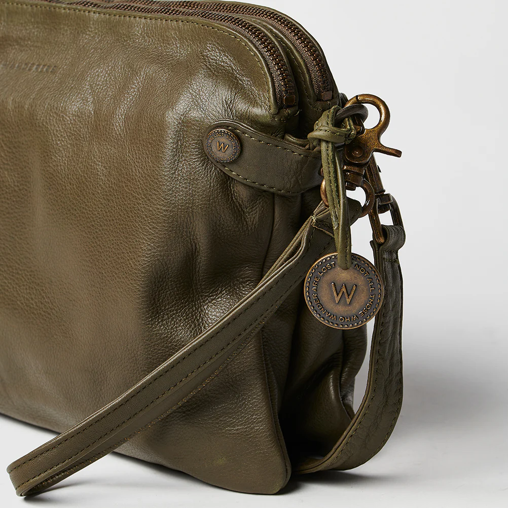 Venetian Molto Grande Handbag - Image 43
